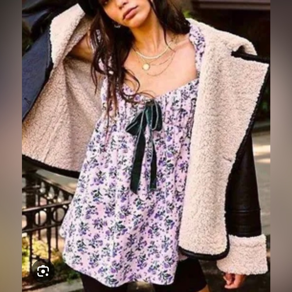 🦋💕NWT Free People Corduroy tunic size S. CUTE CUTE! Must have:) lilac color